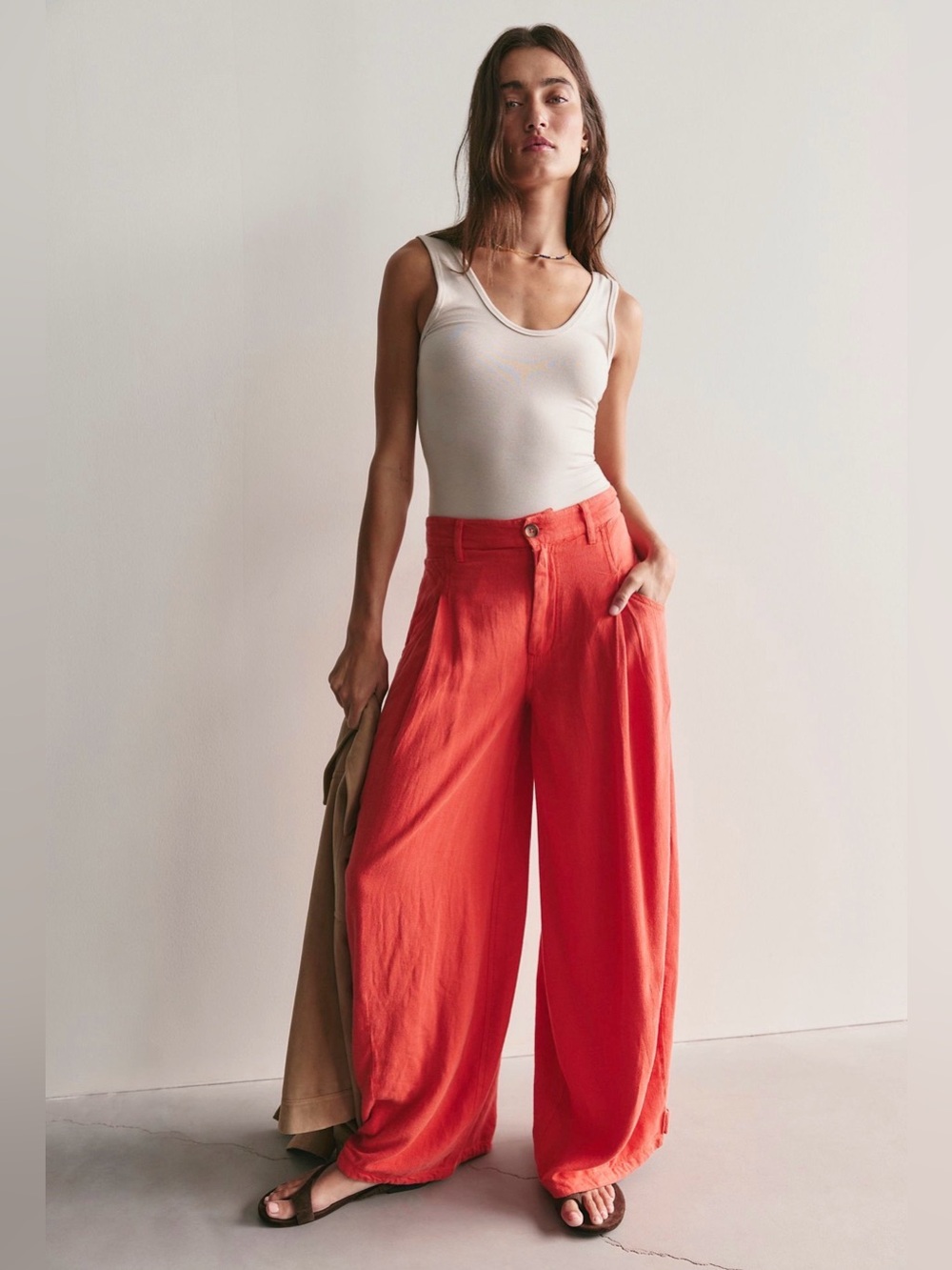 NWT Free People About It Baggy Linen Trousers
Size 0